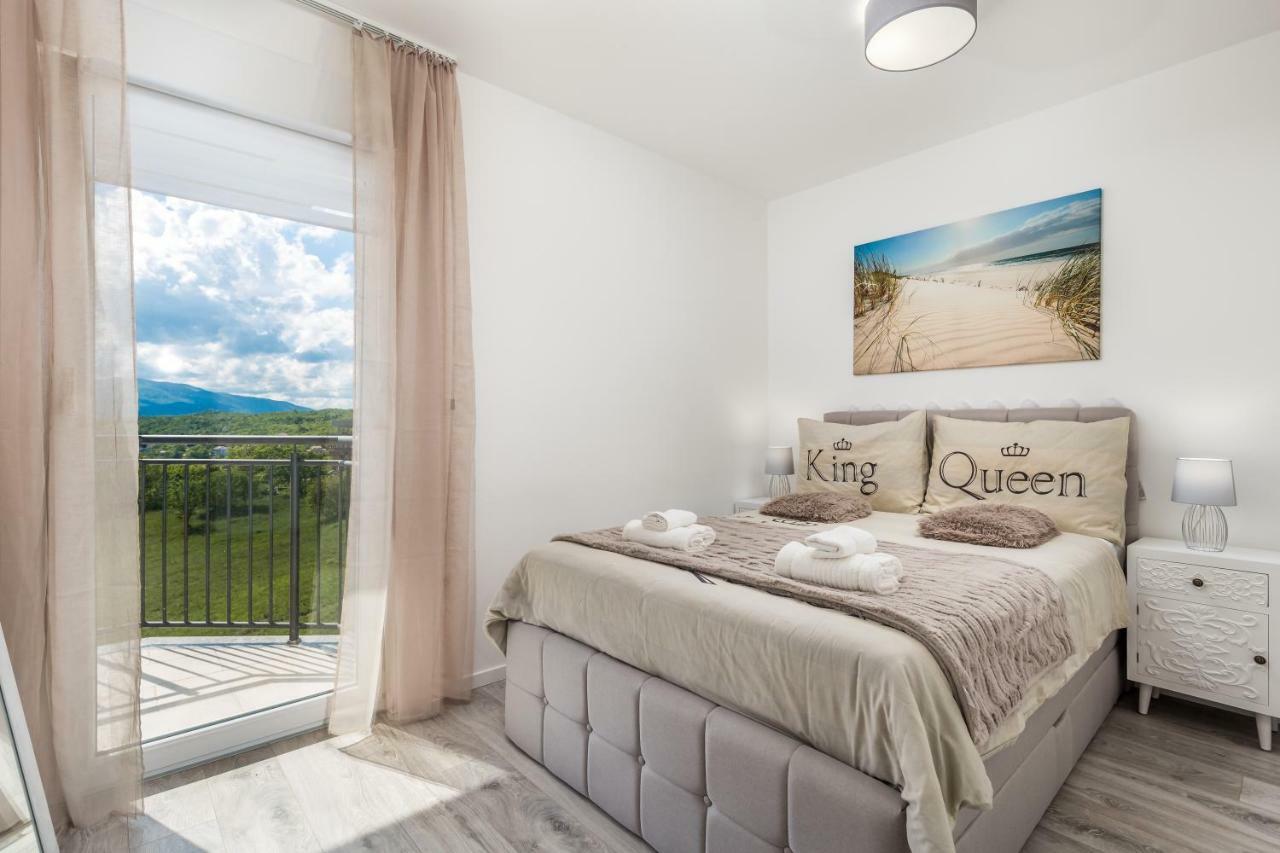 Luxury Apartment La Es Marcelji Luaran gambar