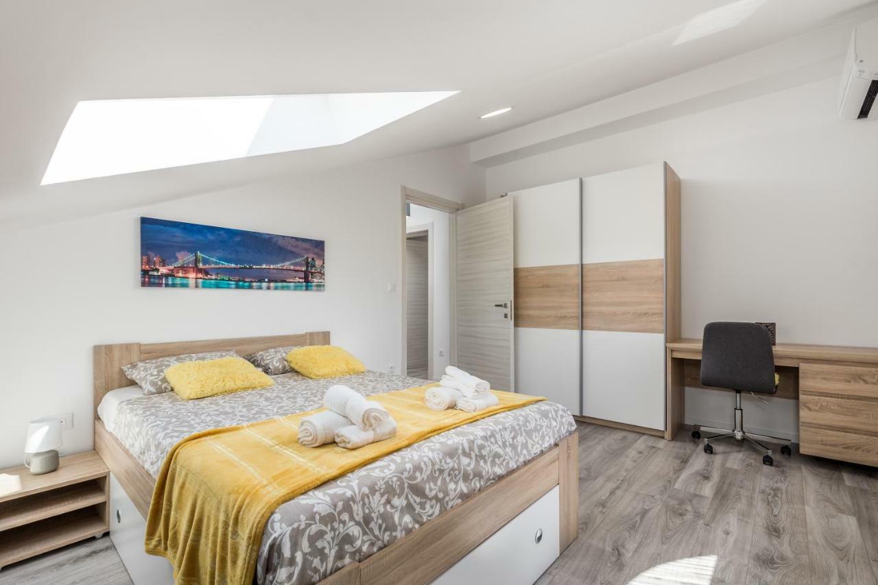 Luxury Apartment La Es Marcelji Luaran gambar